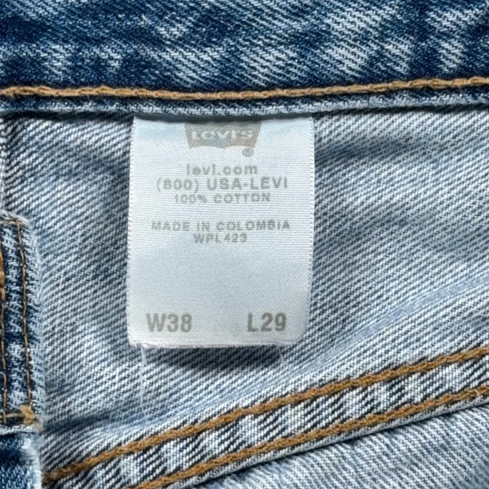 Vintage Levis 501 Jeans Mens 38x29 Blue Denim Regular Straight Button Fly Y2K